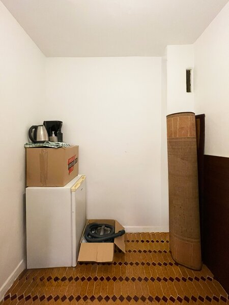 Piata Unirii, Str. Mamulari, apartament 2 camere decomandat,  60 mp.