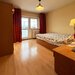 Piata Unirii, Str. Mamulari, apartament 2 camere decomandat,  60 mp.